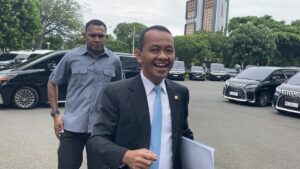 Bahlil Bakal Patuhi Perintah Ui Bagi Revisi Disertasi